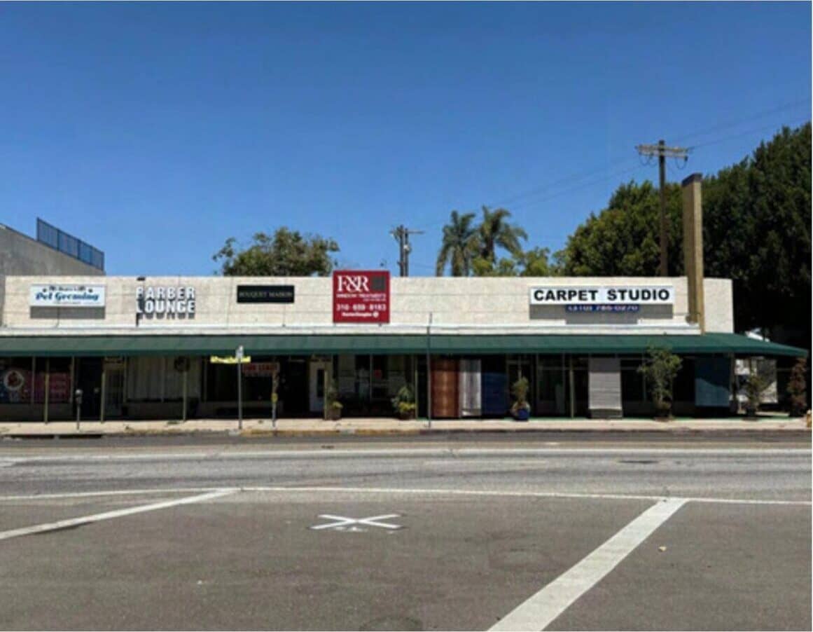 1601 S Robertson Blvd, Los Angeles — Storefront Retail