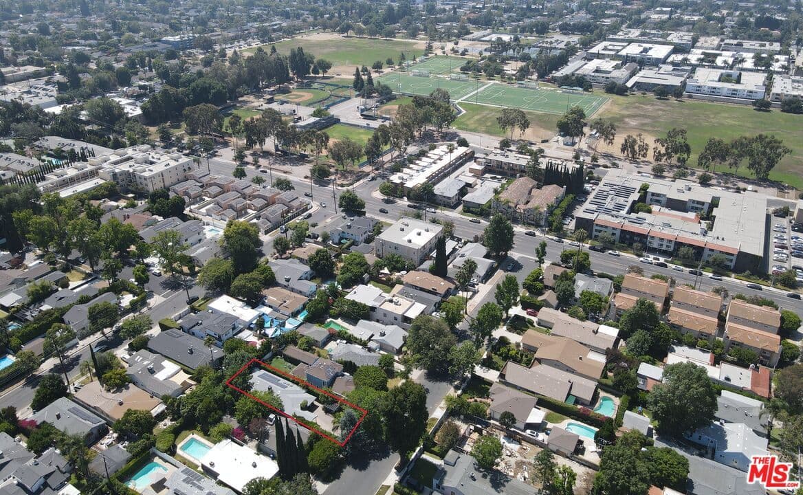 5236 Lennox Ave aerial view
