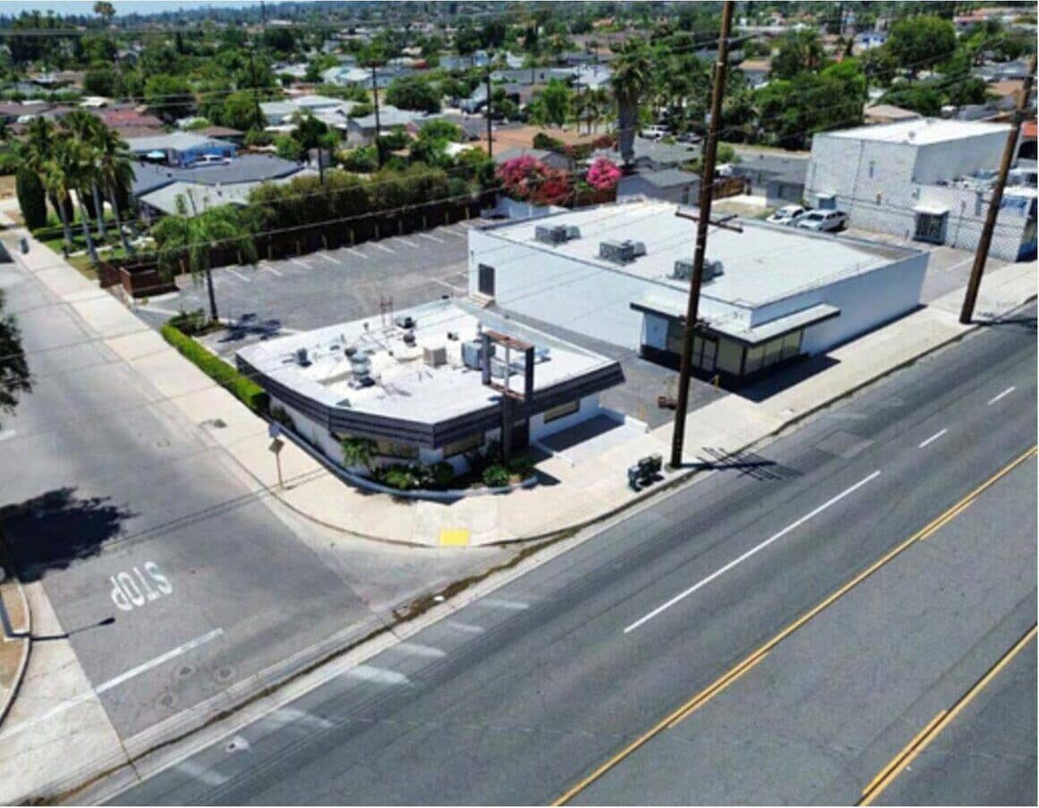421–431 N Harbor Blvd, La Habra — Multi-Tenant Retail